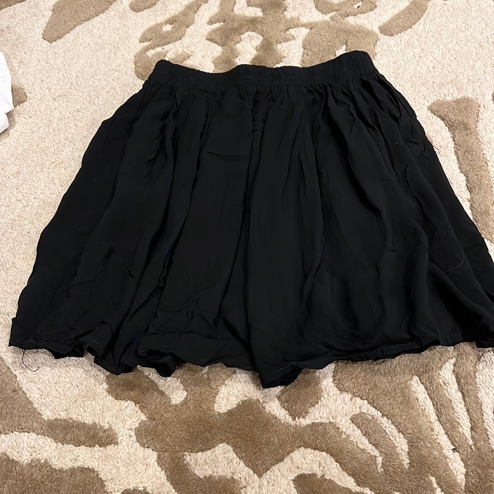 Brandy Melville skirt